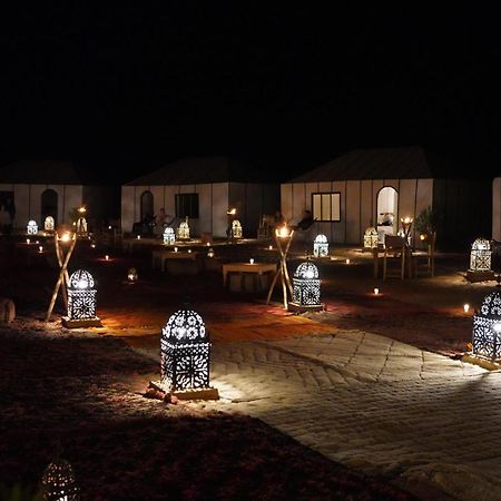 Luxury Berber Style Hotel Merzouga Buitenkant foto