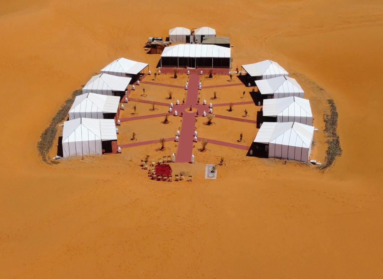 Luxury Berber Style Hotel Merzouga Buitenkant foto