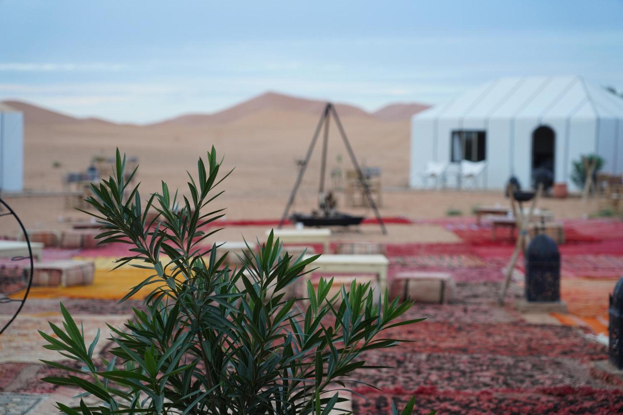 Luxury Berber Style Hotel Merzouga Buitenkant foto