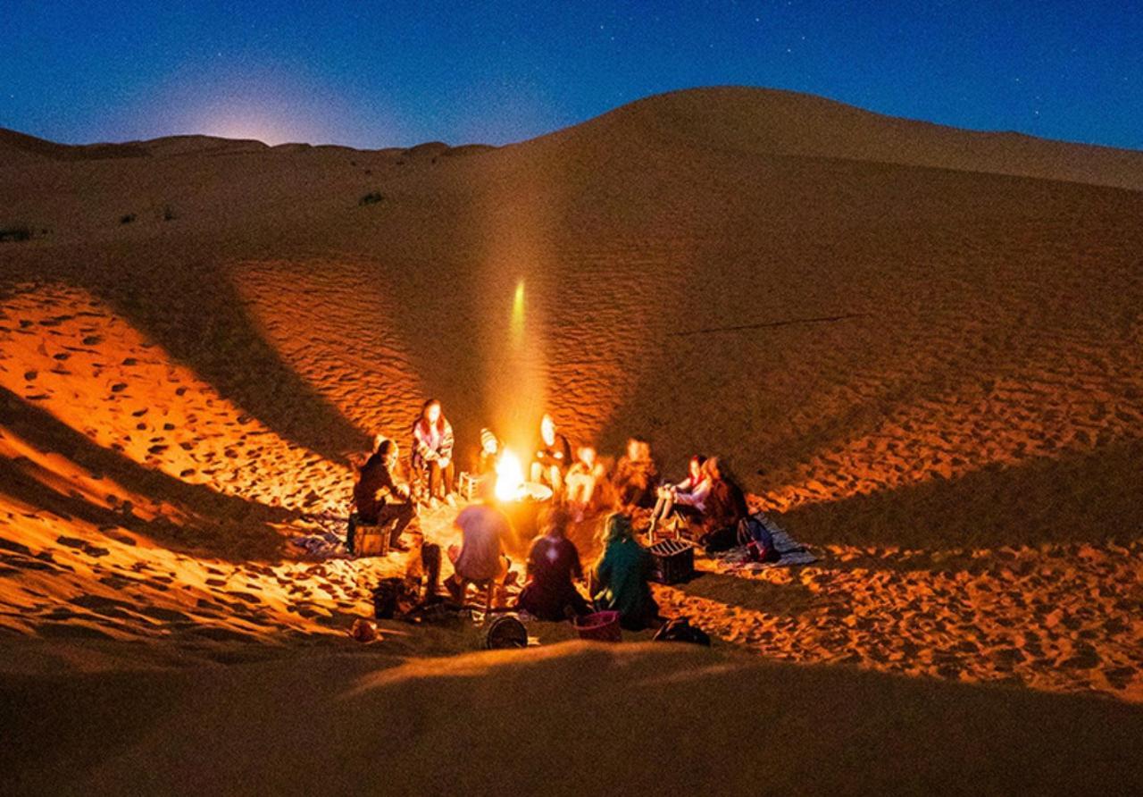 Luxury Berber Style Hotel Merzouga Buitenkant foto